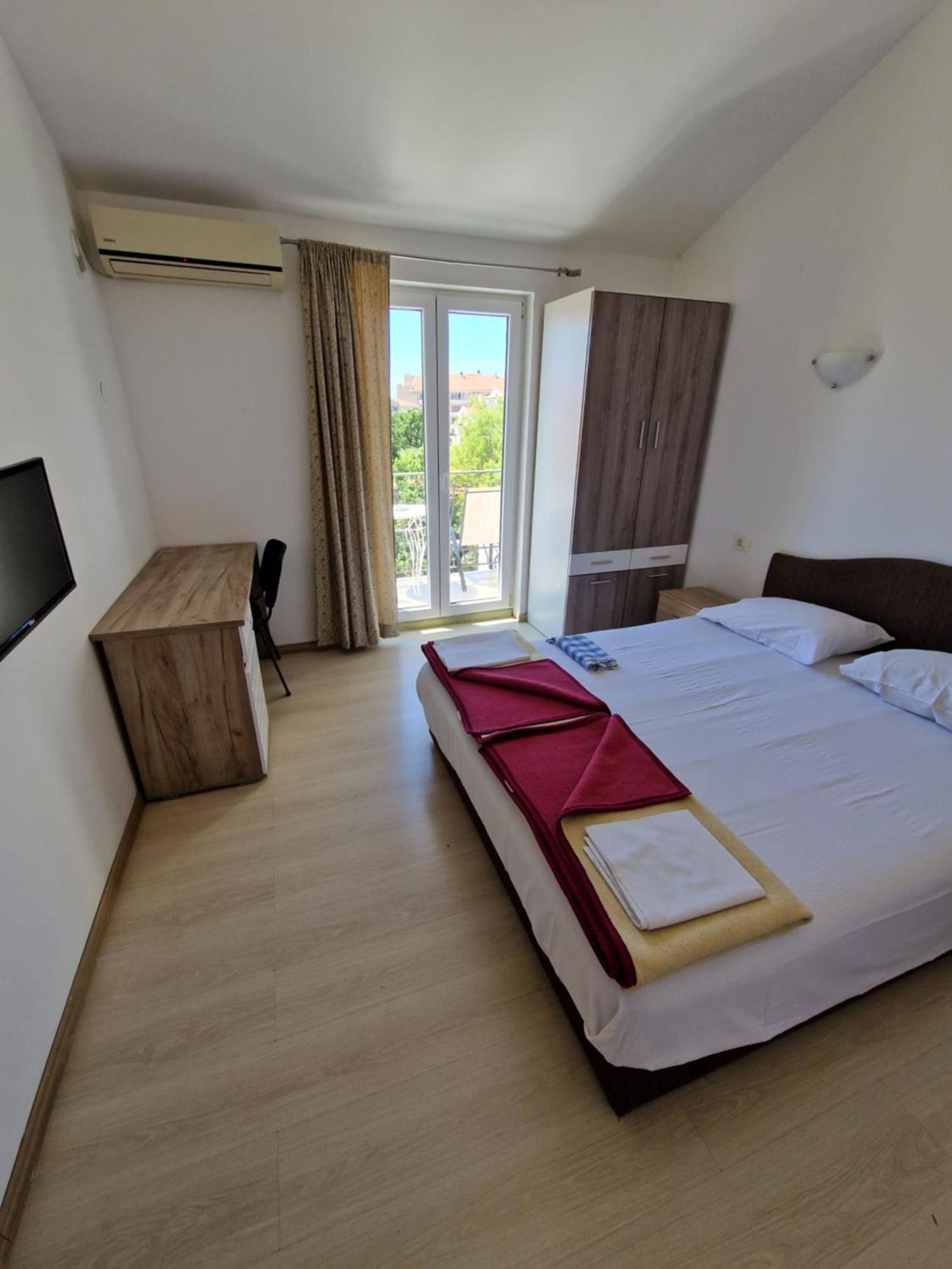 Guest House Damjana Budva Exterior foto