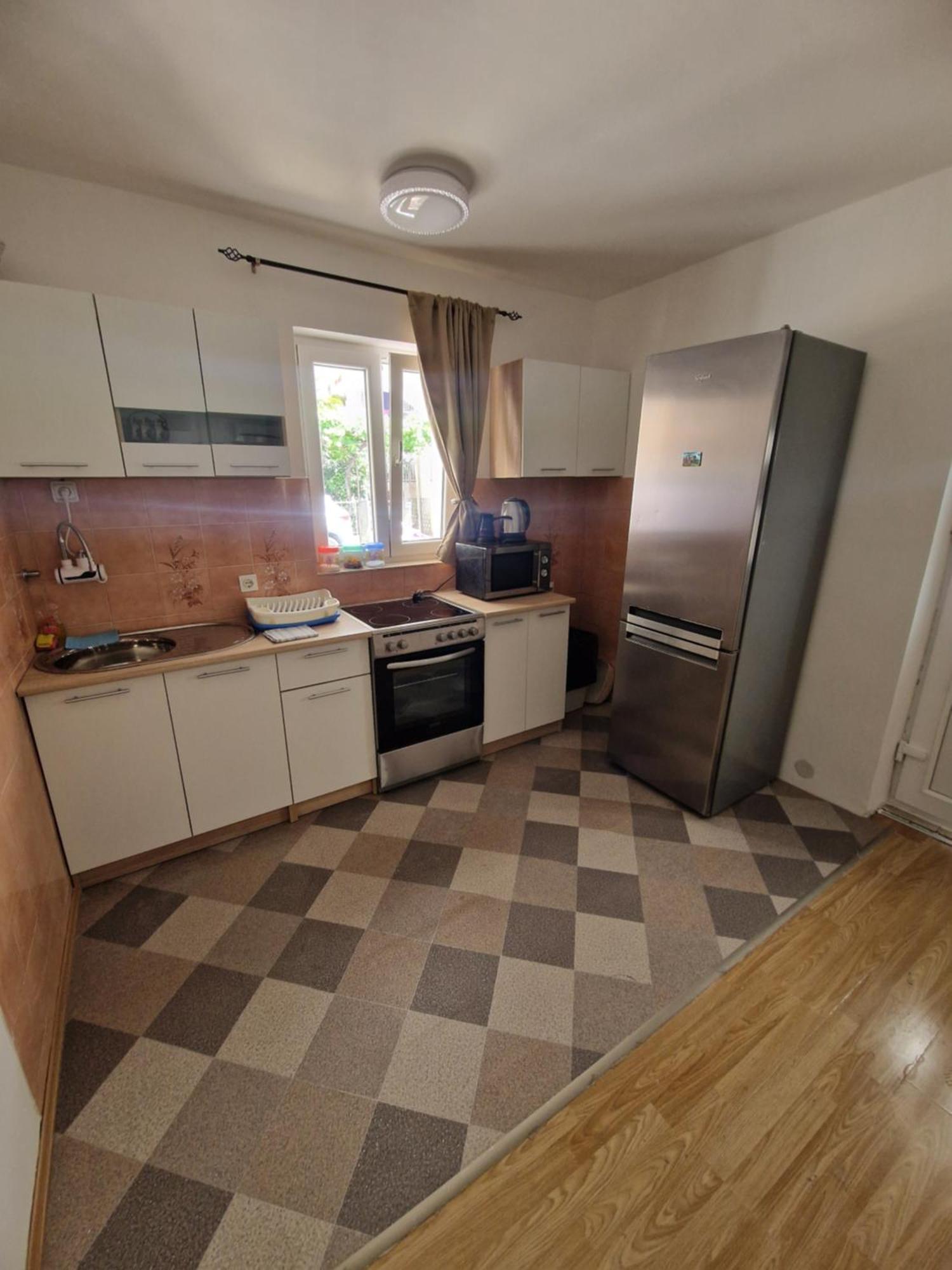 Guest House Damjana Budva Quarto foto