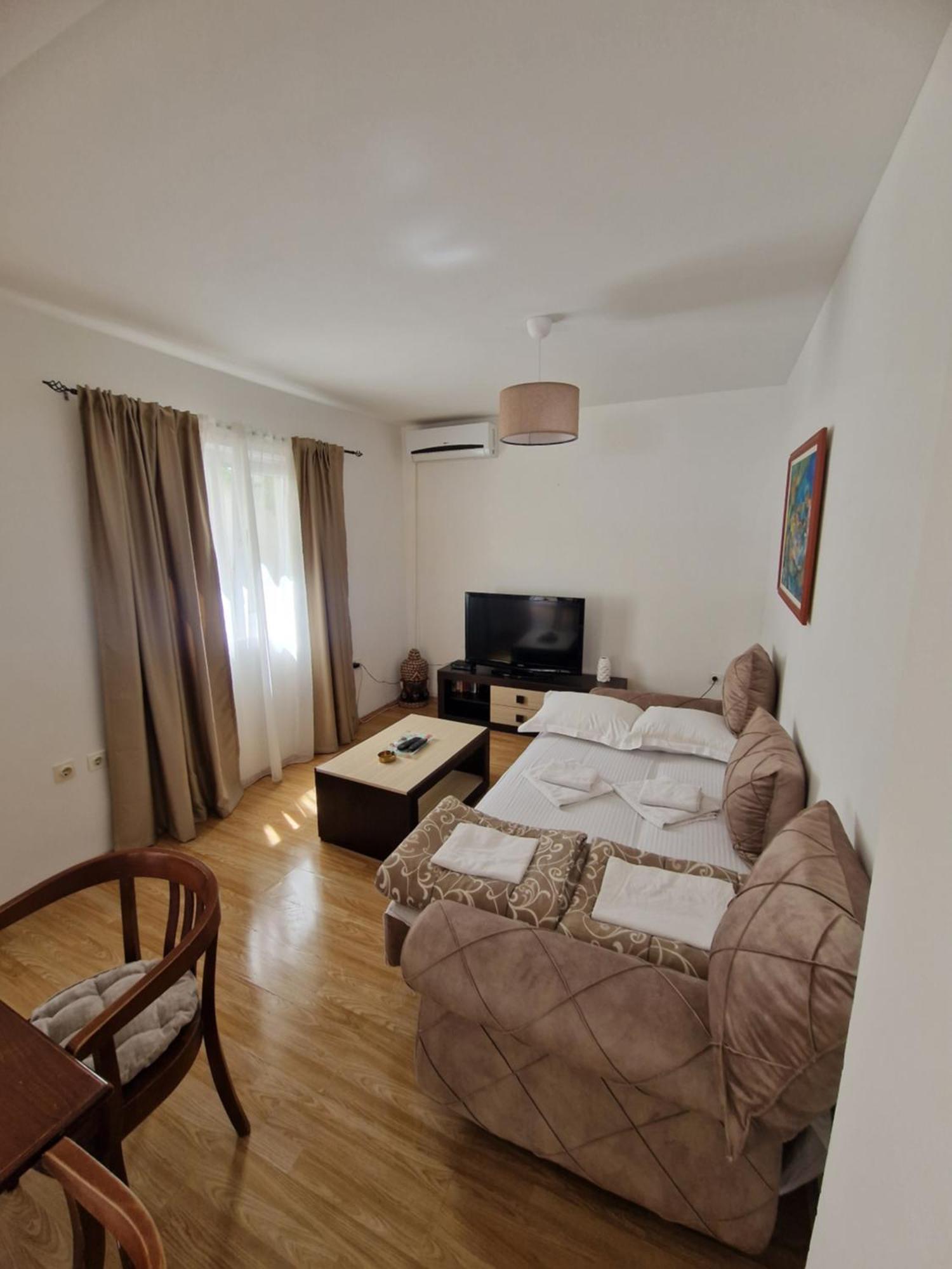 Guest House Damjana Budva Quarto foto
