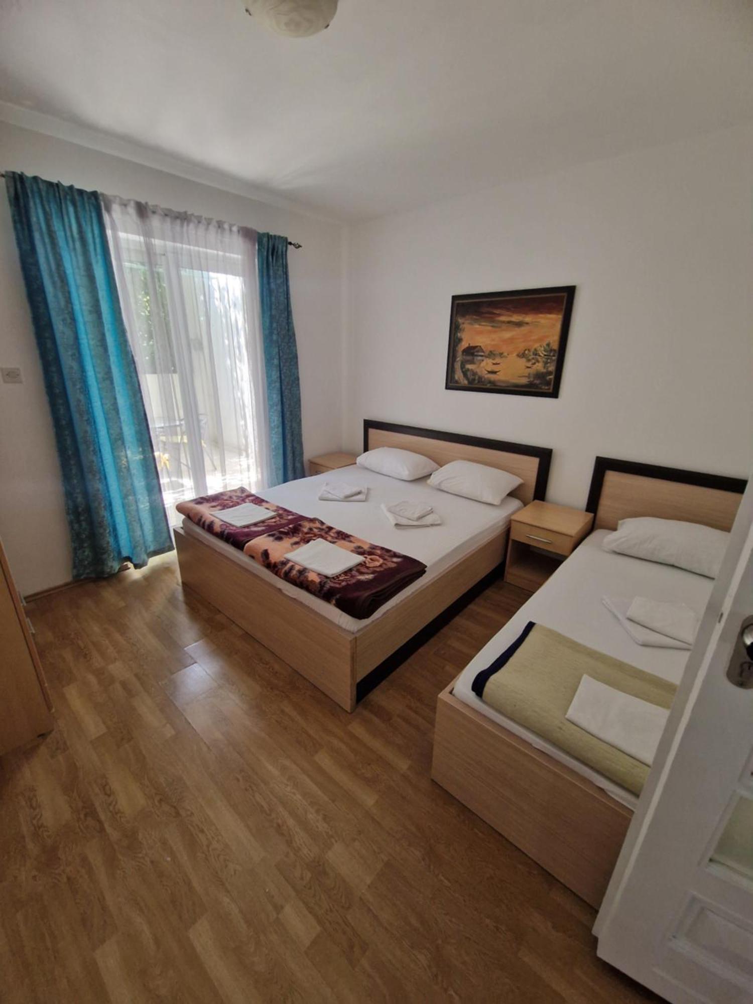 Guest House Damjana Budva Quarto foto
