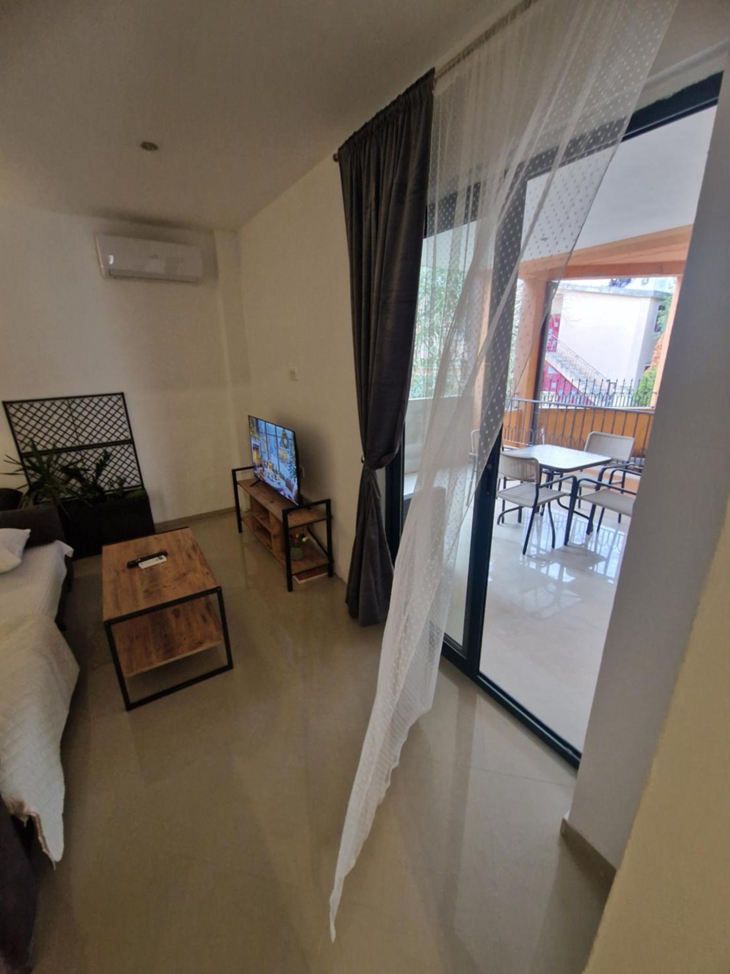 Guest House Damjana Budva Quarto foto