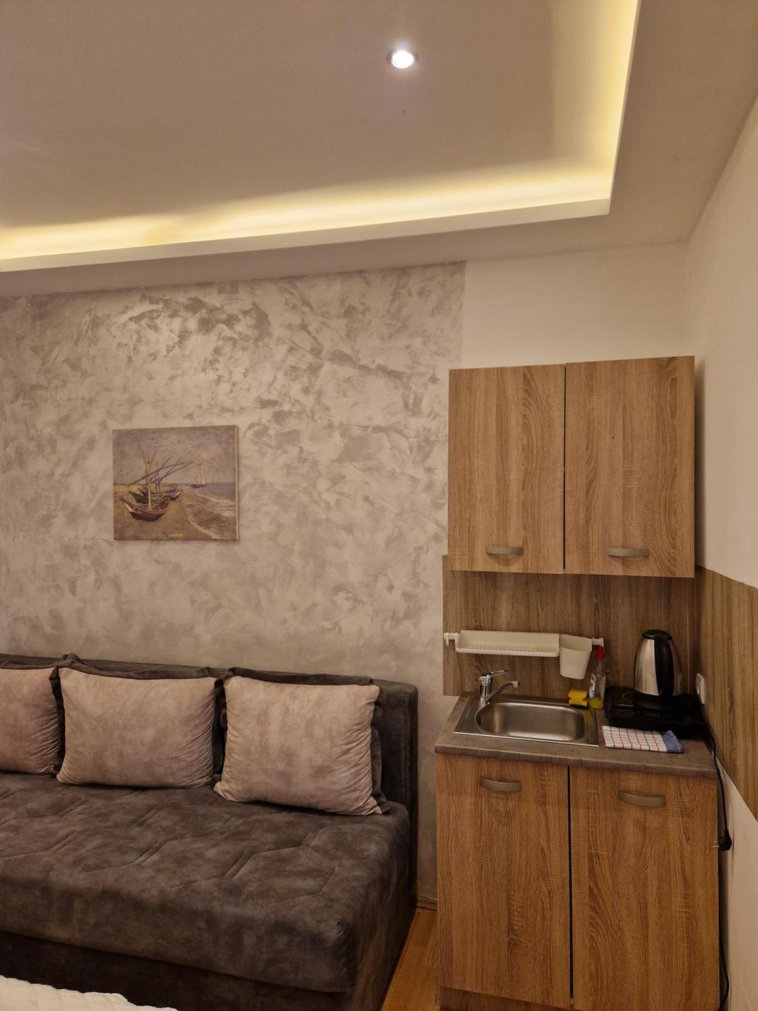 Guest House Damjana Budva Quarto foto