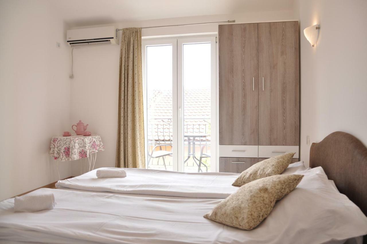 Guest House Damjana Budva Exterior foto